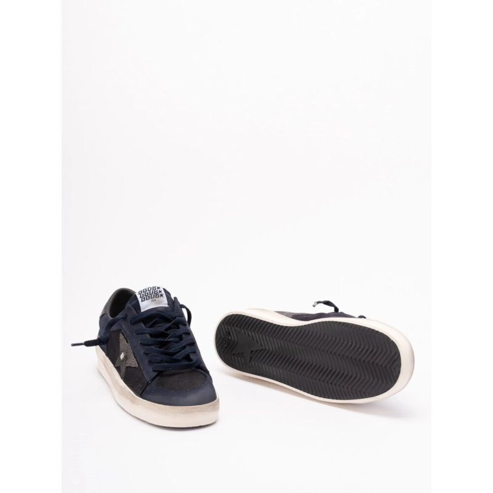 Golden Goose Men `Stardan` Sneakers - Picture 4 of 5